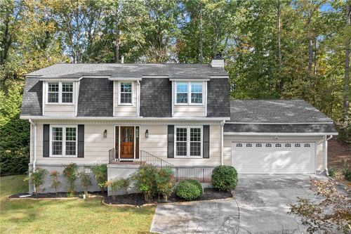 4586 Hunting Hound Ln, Marietta, GA, 30062-6336 | Card Image