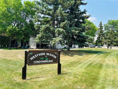150 Gore Pl, Regina, SK, S4T7S4 | Card Image