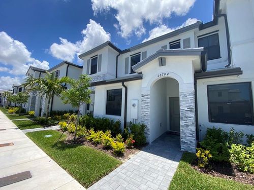 28704 Sw 133rd Ct, Homestead, FL, 33033-7534 | Card Image