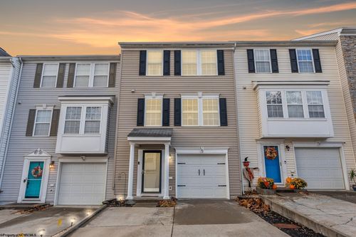 131 Birds Eye View Dr, Morgantown, WV, 26501-2297 | Card Image