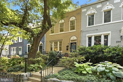 2732 Woodley Pl Nw, WASHINGTON, DC, 20008-1517 | Card Image
