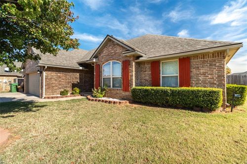 4105 Evening Star Ct, Yukon, OK, 73099-2156 | Card Image