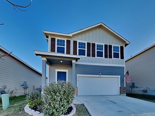 5206 Winding, St Hedwig, TX, 78152 | Card Image