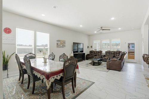 27303 Gemstone Way, San Antonio, TX, 78260-1201 | Card Image