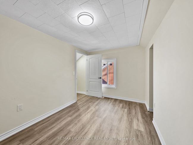 261 Cameron Ave, House other with 8 bedrooms, 3 bathrooms and 2 parking in Windsor ON | Image 19
