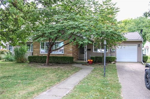 502 S Parke St, Tuscola, IL, 61953-1858 | Card Image