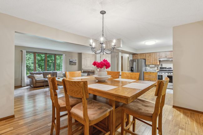 Dining Area | Image 6