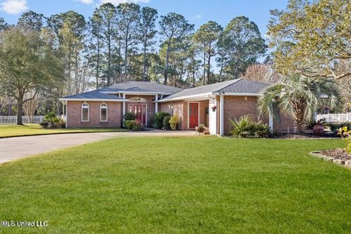 219 Tantallon Dr, Ocean Springs, MS, 39564-9195 | Card Image