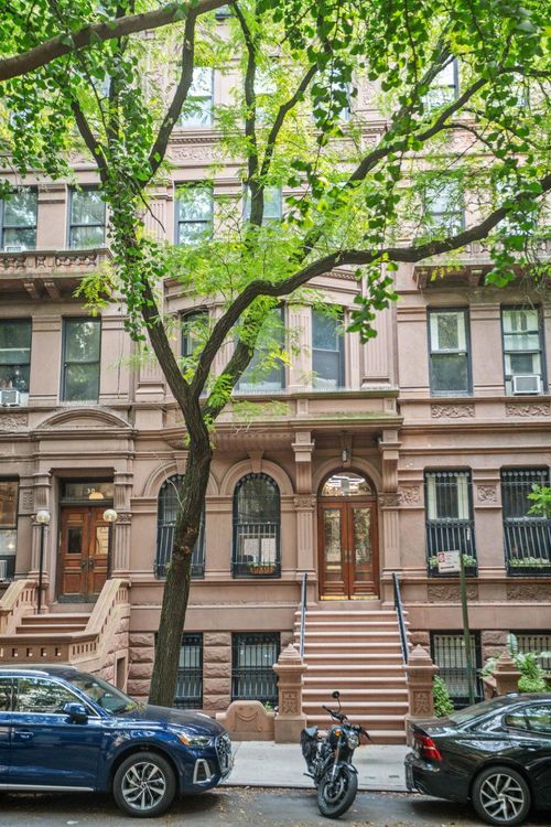 main-32 W 87th St, New York, NY, 10024-3503 | Card Image