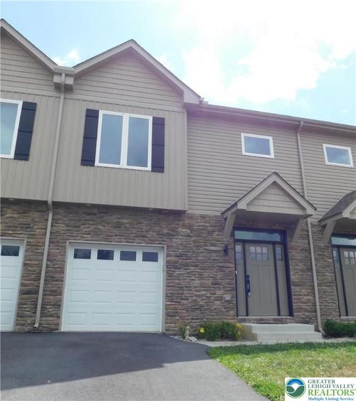 1674 Best Pl, Bethlehem, PA, 18017-3277 | Card Image