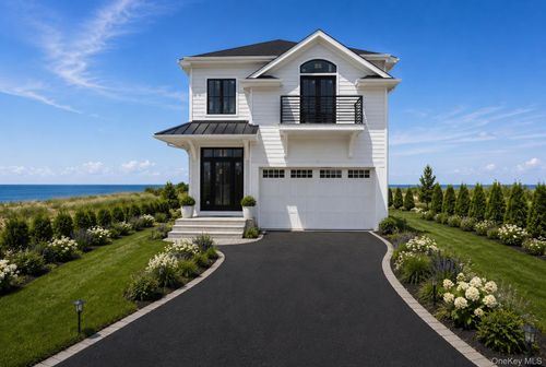 33A Bayville Avenue, Oyster Bay, NY, 11709 | Card Image