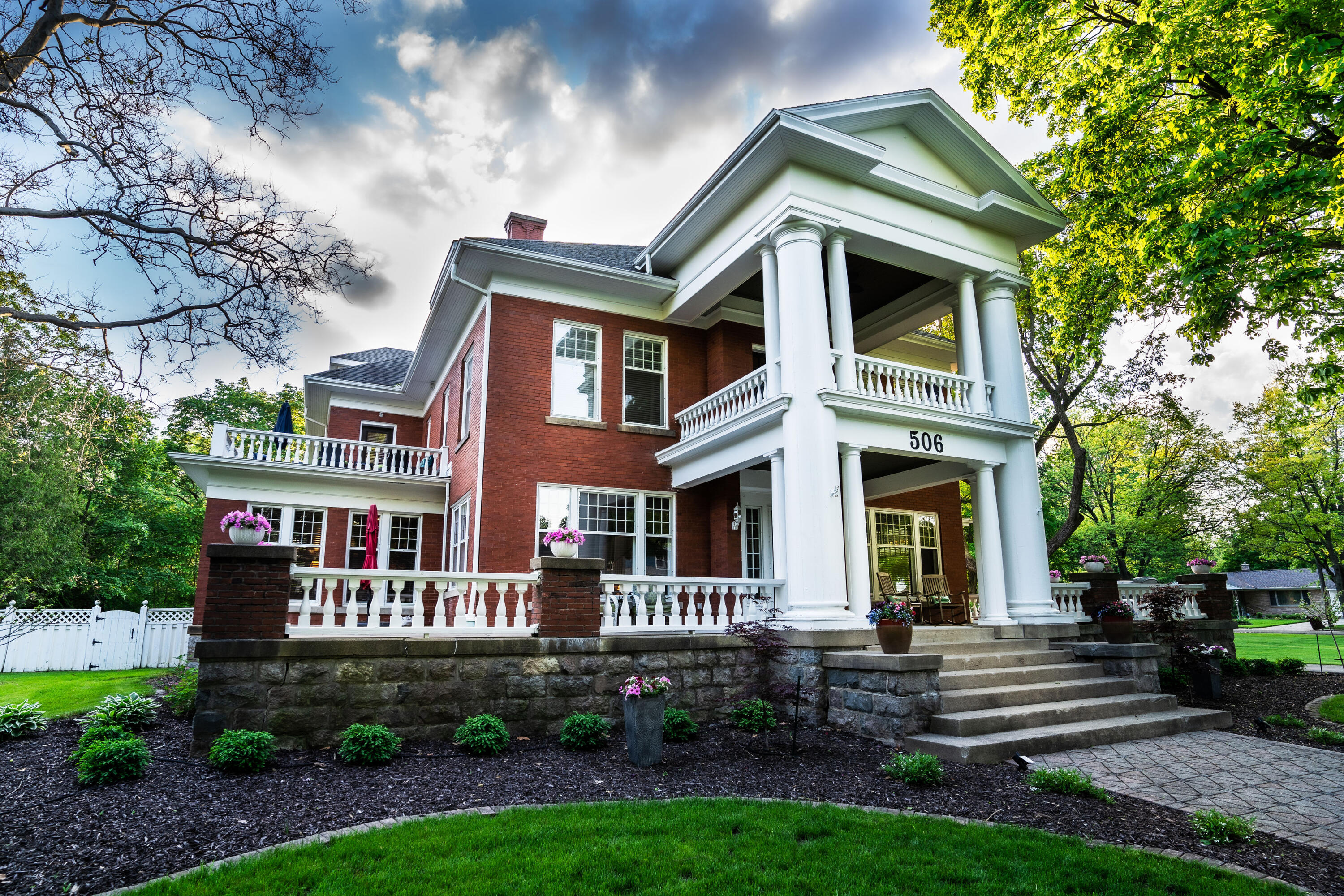 Commercial Sale in St. Johns