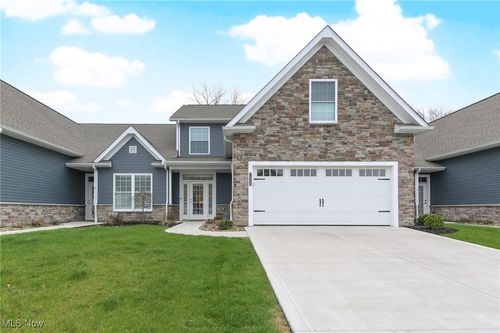 5966 Hawks Nest Cir Nw, Canton, OH, 44708-1103 | Card Image
