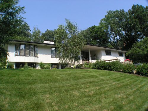 7108 Shannon Dr, Edina, MN, 55439-2629 | Card Image