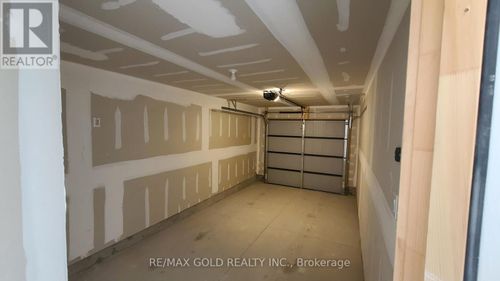 152-177 Edgevalley Road, London East (East D), ON, N5V0C5 | Card Image