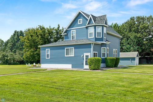 601 1st Ave S, Leonard, ND, 58052-4002 | Card Image