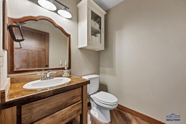 10226 Buena Vista Ln, House other with 6 bedrooms, 4 bathrooms and null parking in Belle Fourche SD | Image 18