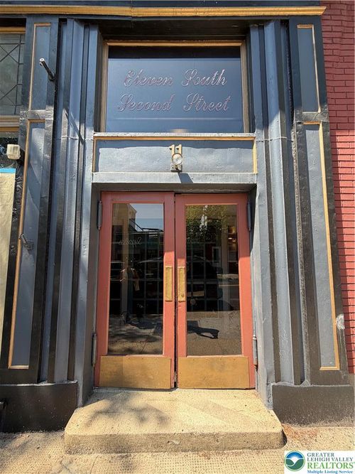 10-11 S 2nd Street, EASTON, PA, 18042 | Card Image