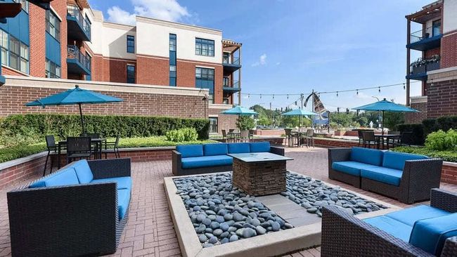 APT-311 - 1 N Main St, Condo with 1 bedrooms, 1 bathrooms and 1 parking in Algonquin IL | Image 52