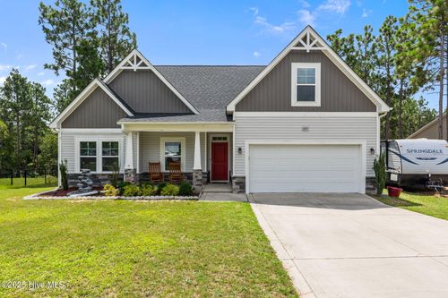 4205 Irwin Dr, Aberdeen, NC, 28315-4515 | Card Image