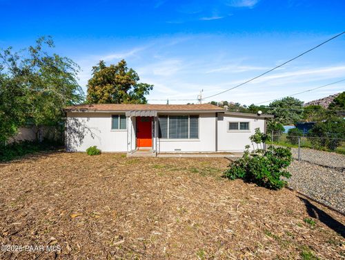 22490 S Luna Way, Yarnell, AZ, 85362-1419 | Card Image