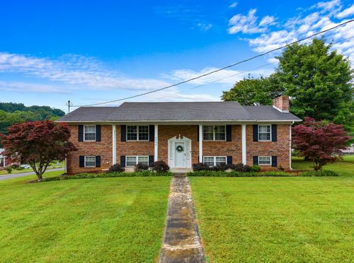 4488 Brockland Dr, Morristown, TN, 37813-1010 | Card Image