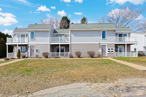 1b-155 Saint Barnabe, Woonsocket, RI, 02895 | Card Image