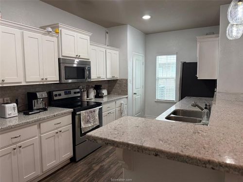 3420 Summerway Drive, College Station, TX, 77845 | Card Image