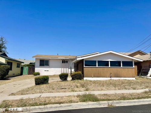 844 Pyramid St, San Diego, CA, 92114-1846 | Card Image