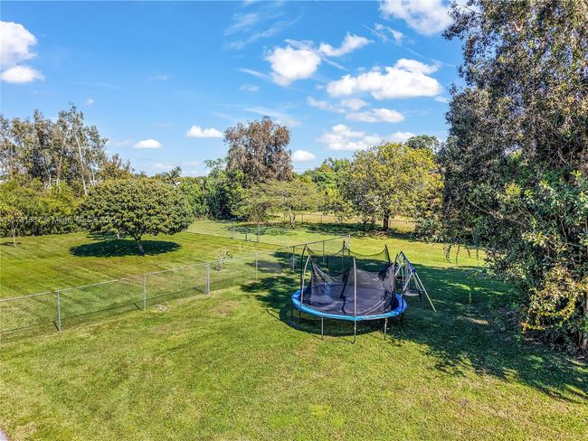 1601 Sw 117 Th Ave, House other with 4 bedrooms, 3 bathrooms and null parking in Davie FL | Image 38
