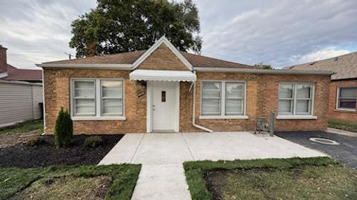 4438 Wesley Ter, Schiller Park, IL, 60176-1620 | Card Image