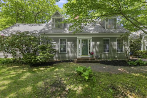 5 Beech Dr, Brunswick, ME, 04011-3465 | Card Image