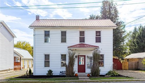 489 Indiana Rd, CREEKSIDE, PA, 15732-7606 | Card Image