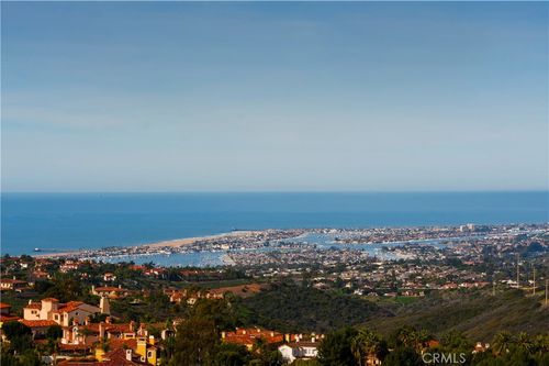 25 Splendore Dr, Newport Coast, CA, 92657-1525 | Card Image
