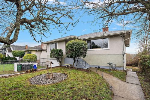 259 Crease Ave, Saanich, BC, V8Z1T1 | Card Image
