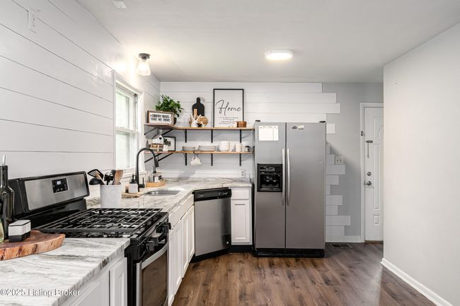 609 Lynn Rd, House other with 3 bedrooms, 2 bathrooms and null parking in New Albany IN | Image 5