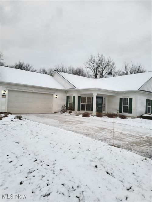 5287 Lake Forest Reserve Lane, Brunswick, OH, 44212 | Card Image