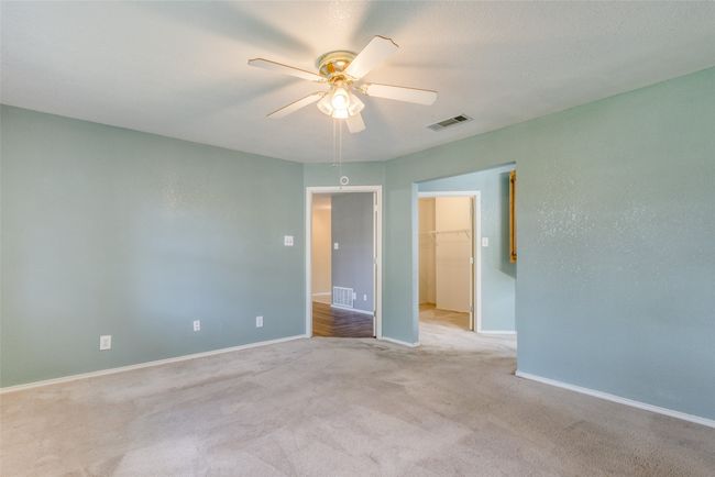 715 Mockingbird St, House other with 3 bedrooms, 2 bathrooms and null parking in Bonham TX | Image 19