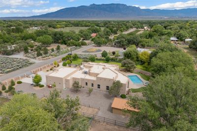 1095 W Ella Drive, House other with 4 bedrooms, 3 bathrooms and 7 parking in Corrales NM | Image 2