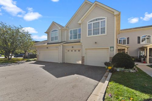 1151 Townline Rd, LAKE GENEVA, WI, 53147-5507 | Card Image