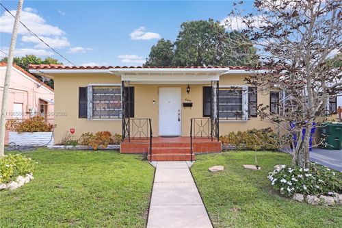 3330 Sw 2nd St, Miami, FL, 33135-1119 | Card Image