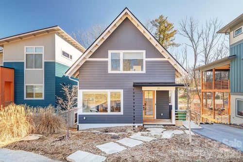 21 Orrinel Way, Asheville, NC, 28806-0353 | Card Image