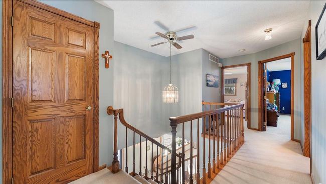 Upper level | Image 45