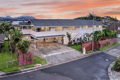 45-593 Weleweka Pl, Kaneohe, HI, 96744-1774 | Card Image