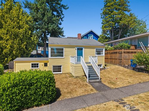 3010 W Smith St, Seattle, WA, 98199-3349 | Card Image