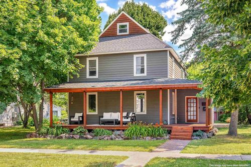 904 9th Ave W, Ashland, WI, 54806-2814 | Card Image