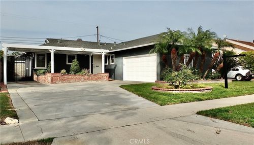 2731 Stanbridge Ave, Long Beach, CA, 90815-1235 | Card Image