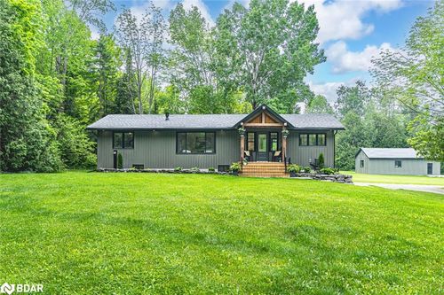 2764 Fairgrounds Rd, Severn, ON, L3V0Y2 | Card Image
