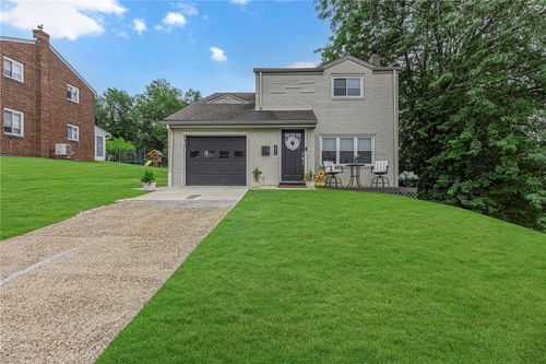 606 Wilson Ave, Baden, PA, 15005-1830 | Card Image