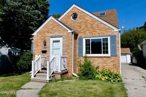 146 Jennings Rd, Rossford, OH, 43460-1124 | Card Image